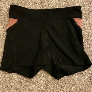 old navy active shorts
